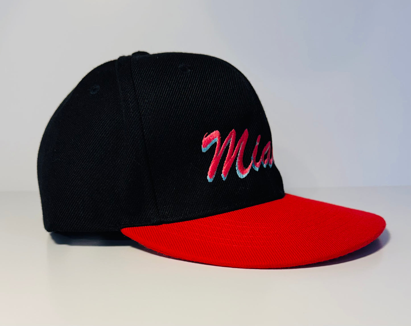 SNAPBACK MIAMI CAP